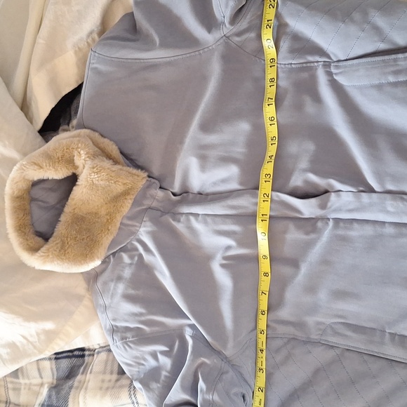 Gorgeous Metropolis Faux Fur Mock Neck Cuffed  Warm Jacket - very Good condition - Picture 11 of 13